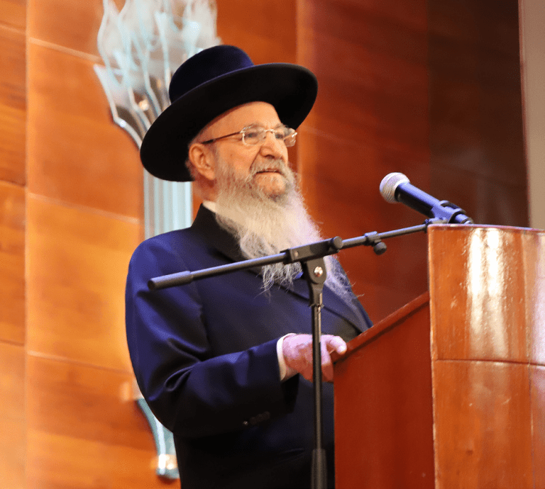 Hacham Yaakov Hillel Visits MDY