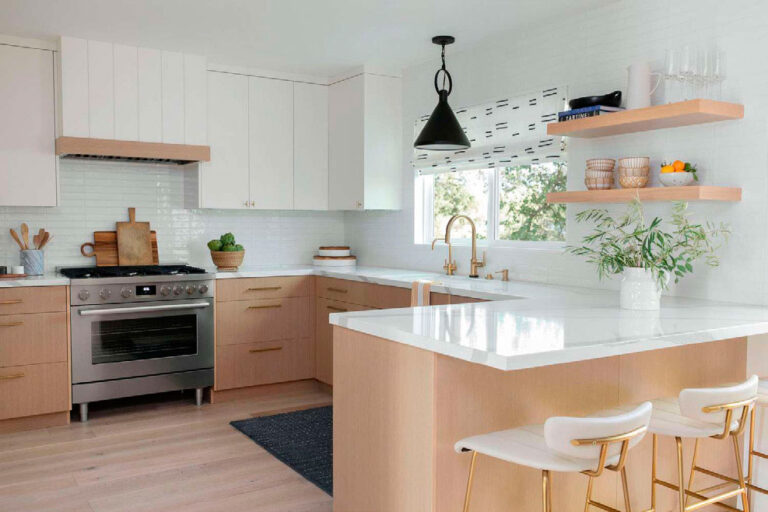 Less Clutter, More Offers: How to Make Buyers Fall in Love with Your Home