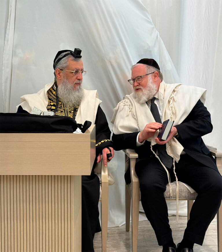 Nine Synagogues in One Week: Hacham David Yosef’s Inspiring Tour of Deal