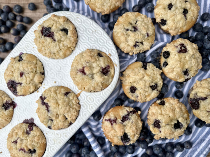 Once-Upon-A-Thyme---Fresh-Blueberry-Crumble-Muffins